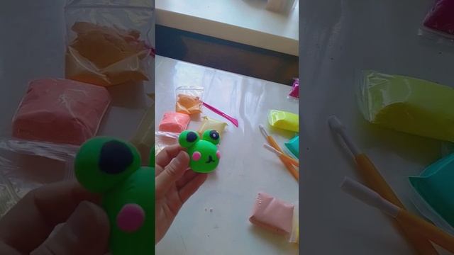 лягушка из воздушного пластилина #рекомендации #реки #рек смотреть онлайн