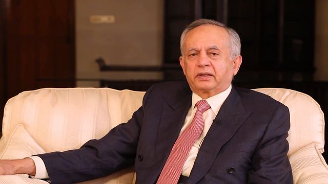 Message From Mr. Abdul Razak Dawood, Pro Chancellor, LUMS On The Give A Day To LUMS Campaign