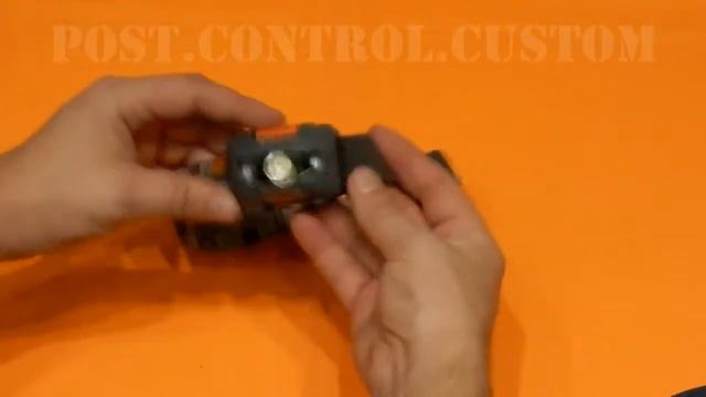 Копия видео "Налобный фонарик Zweihnder 350Lm Cree XPE R3" смотреть онлайн