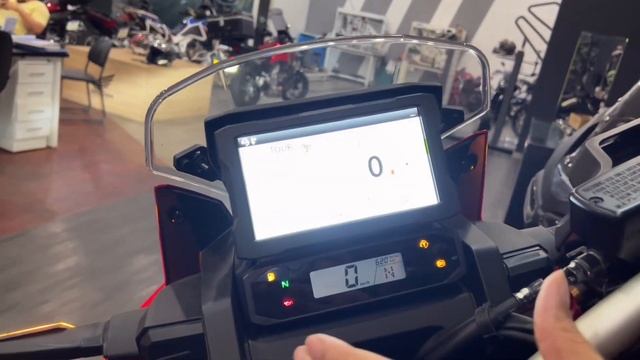 Africa Twin 1000 Vs. Africa Twin 1100