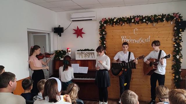 Ансамбль "Христос рождён, Бог воплощён" смотреть онлайн