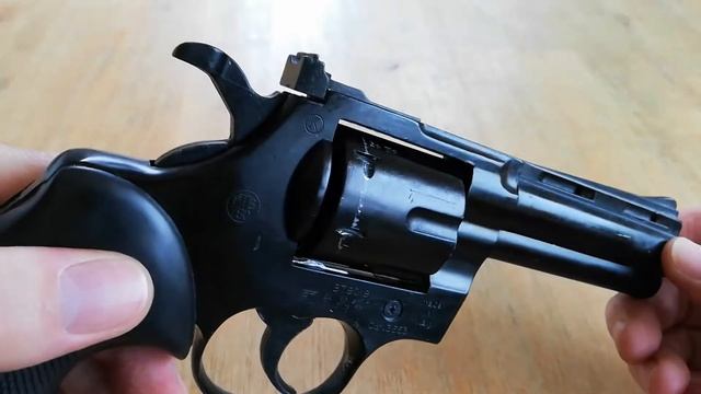 Umarex Mod. Python cal. .380K / 9mm R.K. brüniert - zu verkaufen / for sale смотреть онлайн