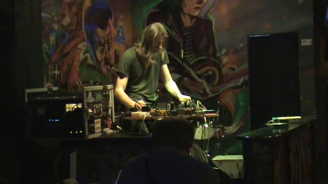 Astralapithecus. Live at Graffiti (Belarus.Minsk. 14-11-2013) смотреть онлайн