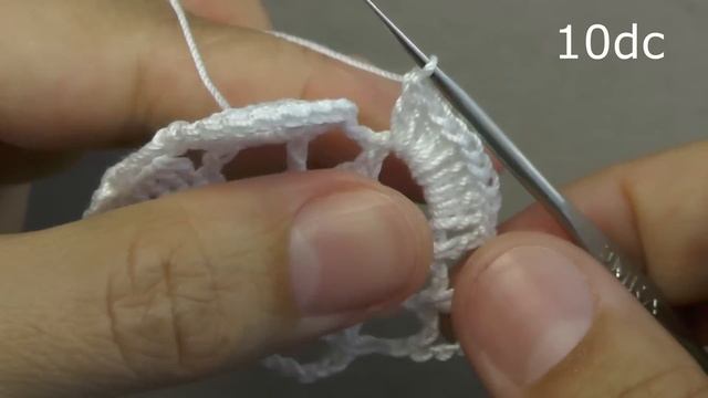 Знаменитый УЗОР КРЮЧКОМ связанный по спирали ВЯЗАНИЕ САЛФЕТКА SUPER Beautiful DOILY Pattern Croche смотреть онлайн