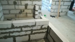 укладка газоблока, как привязать перегородки из газоблока к несущей стене