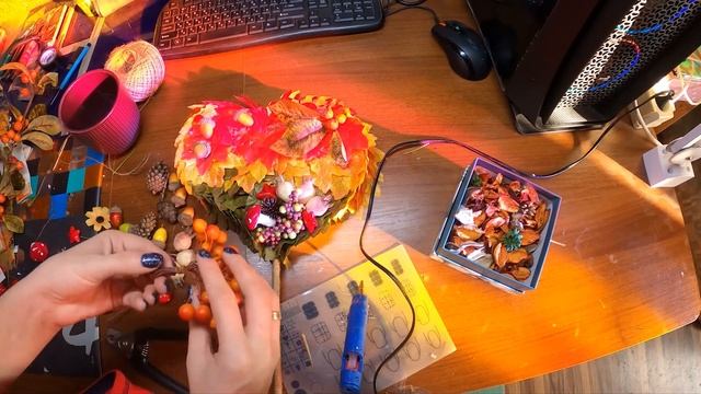 Осенний топиарий своими руками.Осенняя композиция. смотреть онлайн