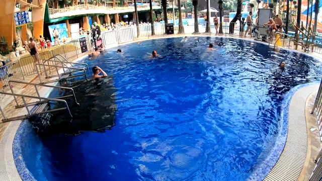 Аквапарк "ПИТЕР-ЛЕНД" в Санкт-Петербурге отдыхаем... смотреть онлайн