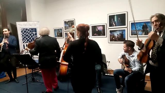 Roby Lakatos - La vie en rose смотреть онлайн