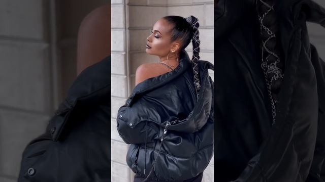 Заплели длинную косу с канекалоном , и добавили немного декора ? #афрокосы #косысканекалоном смотреть онлайн