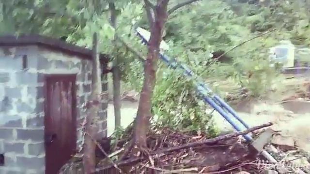 Река в Дагомысе вышла из берегов смотреть онлайн