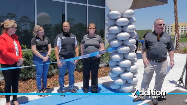 Addition Financial - The Loop Branch Grand Opening! смотреть онлайн