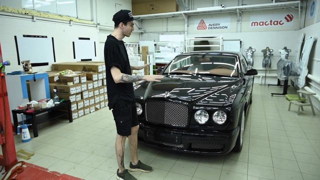 Редкий Bentley Brooklands  - Защитили плёнкой