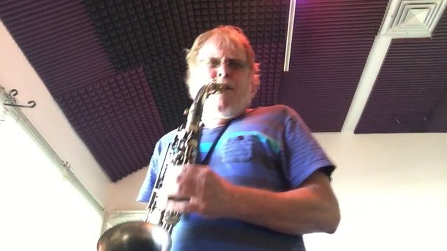 Ted Klum plays Yardbird model Alto V.23 prototype смотреть онлайн