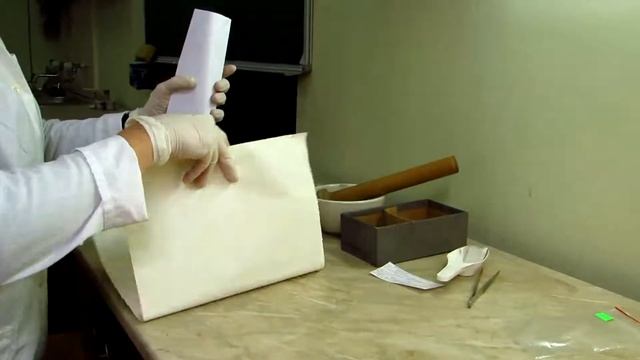 Підготування зразка ґрунту до аналізу та визначення гігроскопічної вологи ґрунту. смотреть онлайн