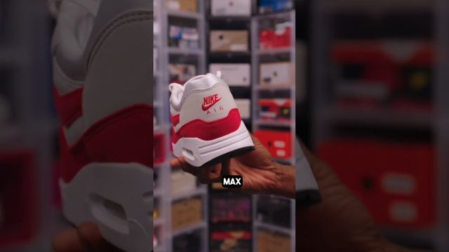 I Wore The Nike Air Max 1 “OG Big Bubble” And This Is What Happened смотреть онлайн