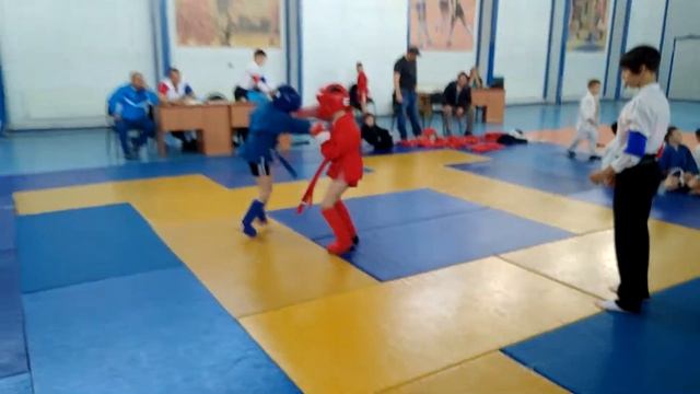 Малыши - крутыши! смотреть онлайн