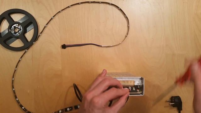 Einrichtung des Raspberry Pi + APA102 RGB LED Strip смотреть онлайн