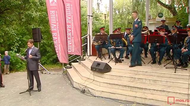 Оркестр Военного университета Минобороны России. Военные оркестры в парках-2018 смотреть онлайн