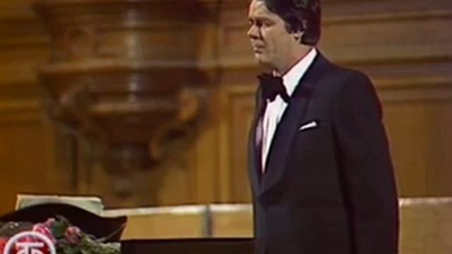 Михаил Глинка "Я помню чудное мгновенье"/Юрий Гуляев смотреть онлайн