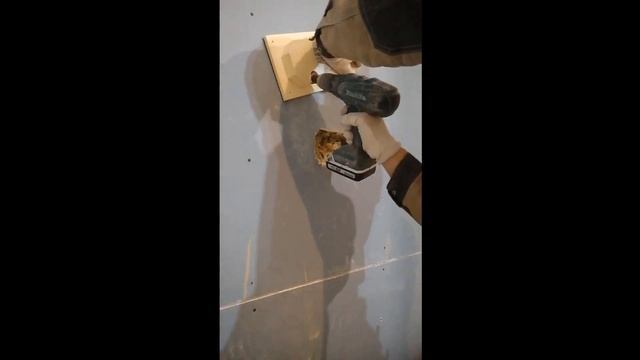 Монтаж звукоизоляционного подрозетника