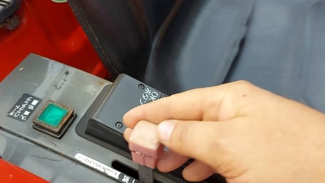 Японский трактор Yanmar AF 22 с почвофрезой. смотреть онлайн