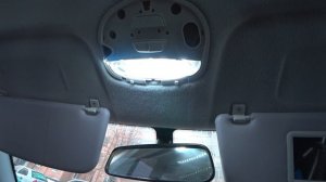 Улучшаем освещение салона Lada Granta. Установка дополнительных светодиодов в плафон.