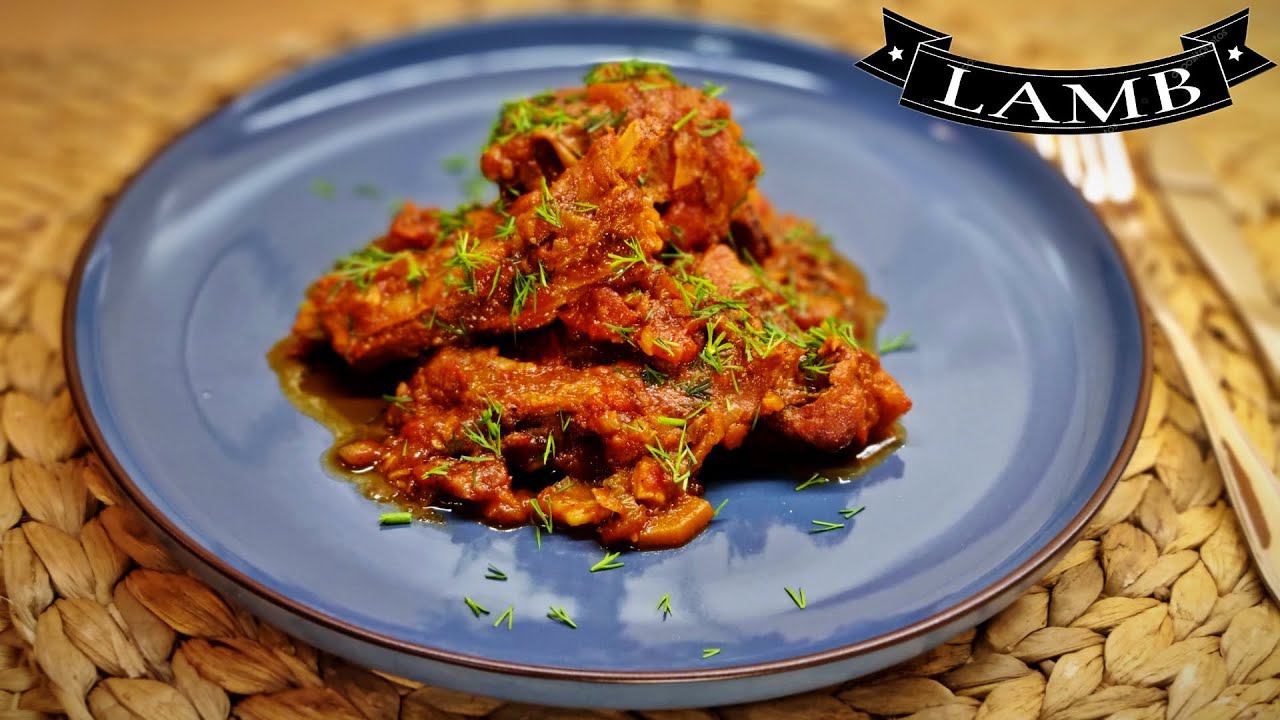 БАРАНИНА с овощами в казане. Stewed LAMB with vegetables смотреть онлайн