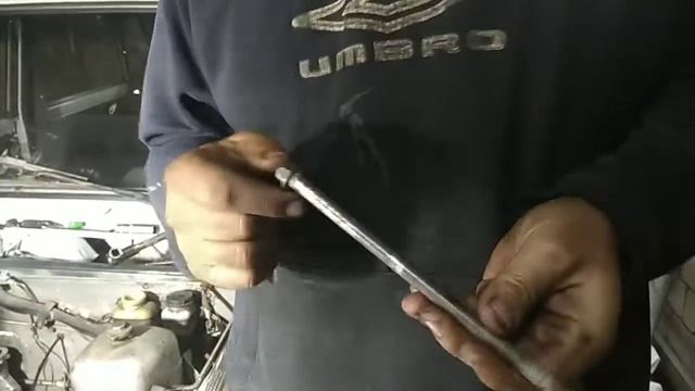 Лайфхак как закачать давление масла в двигателя ваз до заводки если он сухой смотреть онлайн