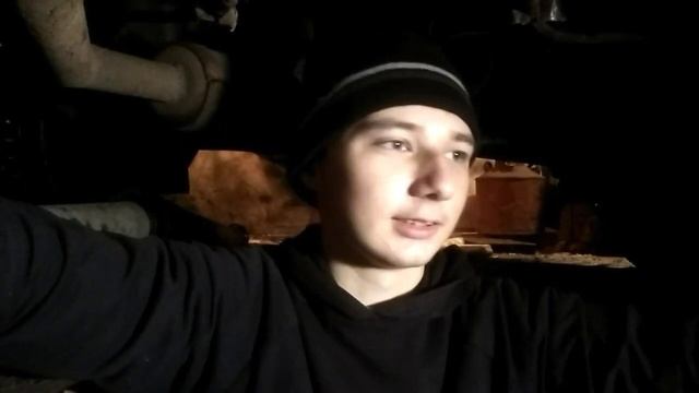 При выжимание педали сцепления появился шум!! Замена выжимного подшипника на ваз 2107!! смотреть онлайн