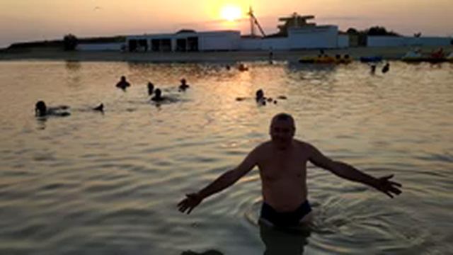 Солоне озеро,аналог Мертвого моря,Арабатська Стрілка. смотреть онлайн