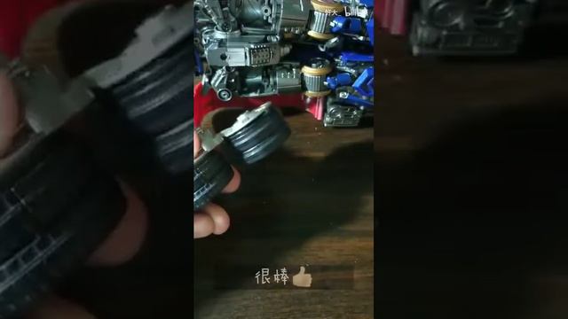 Weijiang Black Apple Optimus Prime DIY Thigh Tire mod (Reuploaded from Bilibili) [NOT MINE] смотреть онлайн
