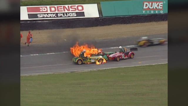 1993 Caterham Vauxhall Challenge | Big off at Brands! смотреть онлайн