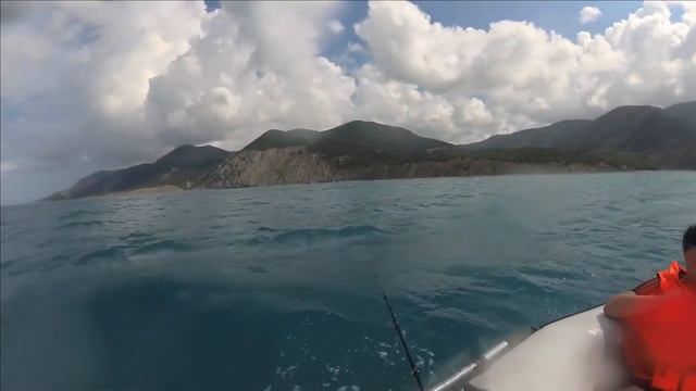 Рыбалка на черном море Малый Утриш смотреть онлайн