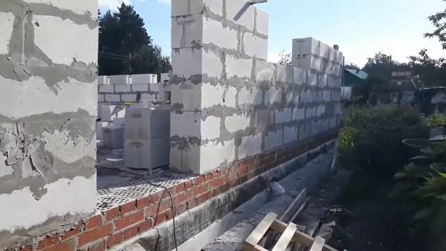 Строим 2х этажный дом из сибита в п. геолог смотреть онлайн