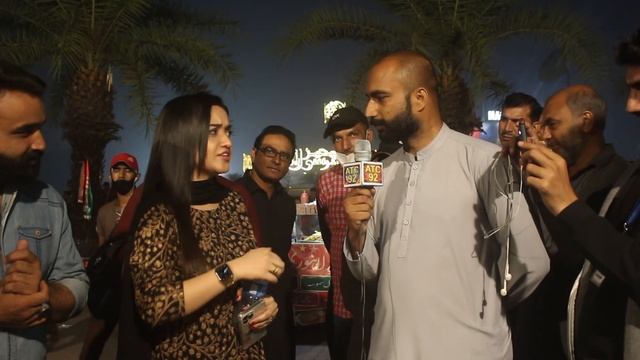 Sanam Javaid khan Funny Reactions on Maryam nawaz l Sanam Javeed смотреть онлайн