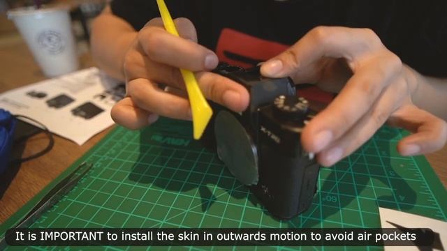 FUJIFILM NEW CAMERA SKIN! ? | KiwiFotos JJC Shadow Black XT-20 ( Installation Process + Review ) смотреть онлайн