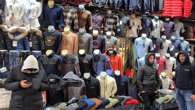 ISTANBUL BAZAAR /MARKET NEXT TO GRAND BAZAAR, ?? CHEAP FAKE DESIGNER CLOTHES AND SHOES, ISTANBUL 4k