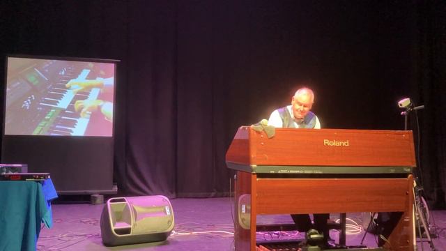 Elvis tunes, Now or Never, Falling in Love, Wonder of you, Chris Powell, Organ смотреть онлайн