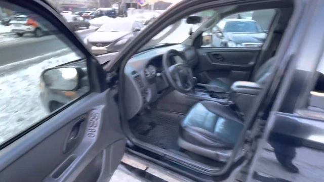 Ford Escape смотреть онлайн