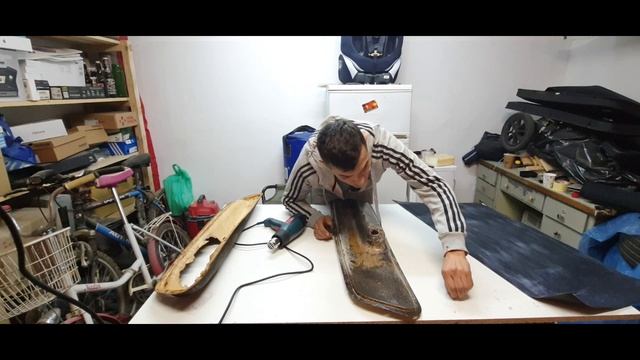 ПЕРЕТЯЖКА дверных карт СВОИМИ РУКАМИ. смотреть онлайн