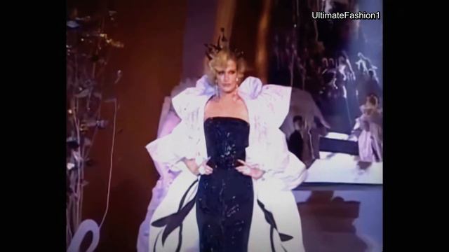 Christian Dior Haute Couture Fall Winter 2007 - backstage & full show смотреть онлайн