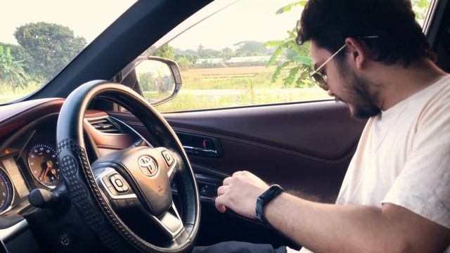Toyota Harrier 2015 Review feat. ALI THE GREAT смотреть онлайн