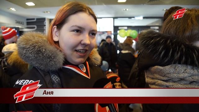 "Много болельщиков - много положительных эмоций!" Как прошла автограф-сессия в "Макдоналдс" смотреть онлайн