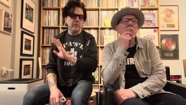A Loose Chat About Record Collecting & Record Store Adventures смотреть онлайн
