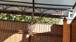 Красивый двухуровневый навес компании ...Мир Навесов...в Ростове на Дону.навесы,террасы,беседки