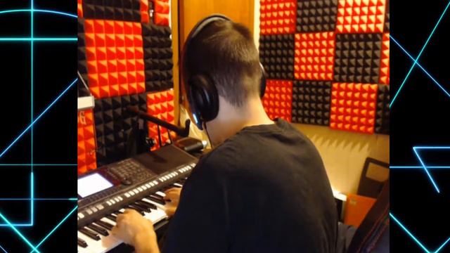 spectre - alan walker - yamaha PSR-S750 piano cover смотреть онлайн