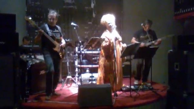 Michelle Sweeney и "Апрель", ресторан Чикаго г Караганда 2012г смотреть онлайн