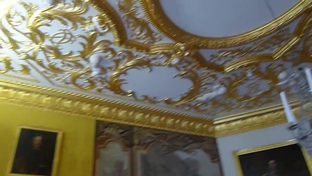 Inside Schloss Charlottenburg Pt. 1 смотреть онлайн