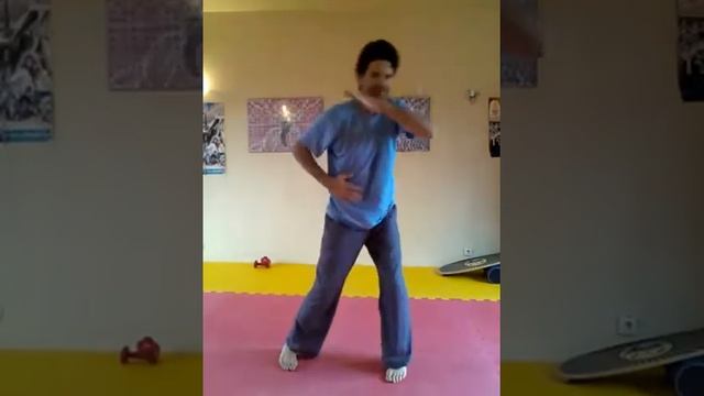 Шаровая-волновая Гимнастика 12.04.2020 смотреть онлайн