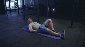Подъемы корпуса с одной прямой ногой/ Single staight leg chest lift